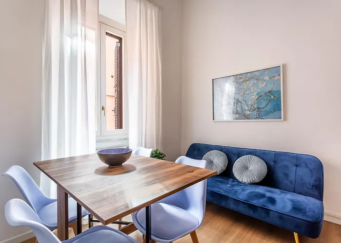 Iflat Colosseum's Brand New & Cozy Nest דירה